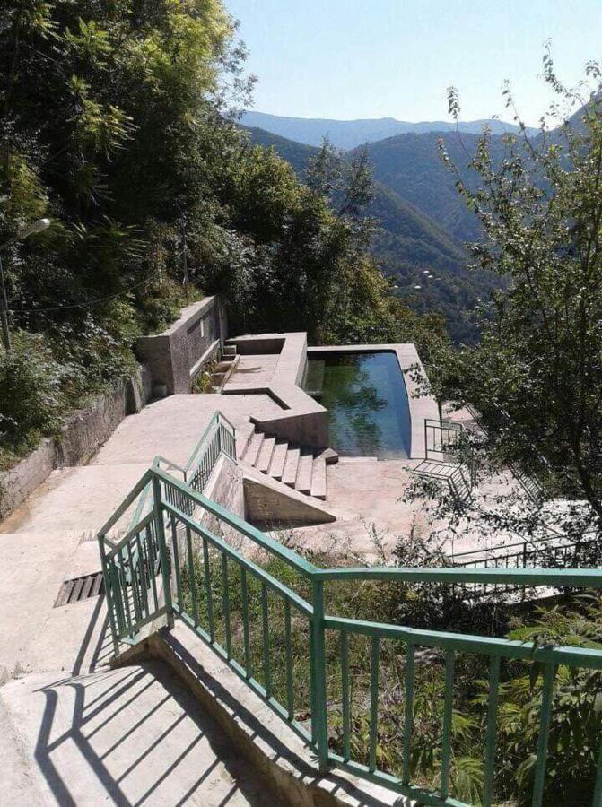 Guest House Lailashi Surmushi Εξωτερικό φωτογραφία