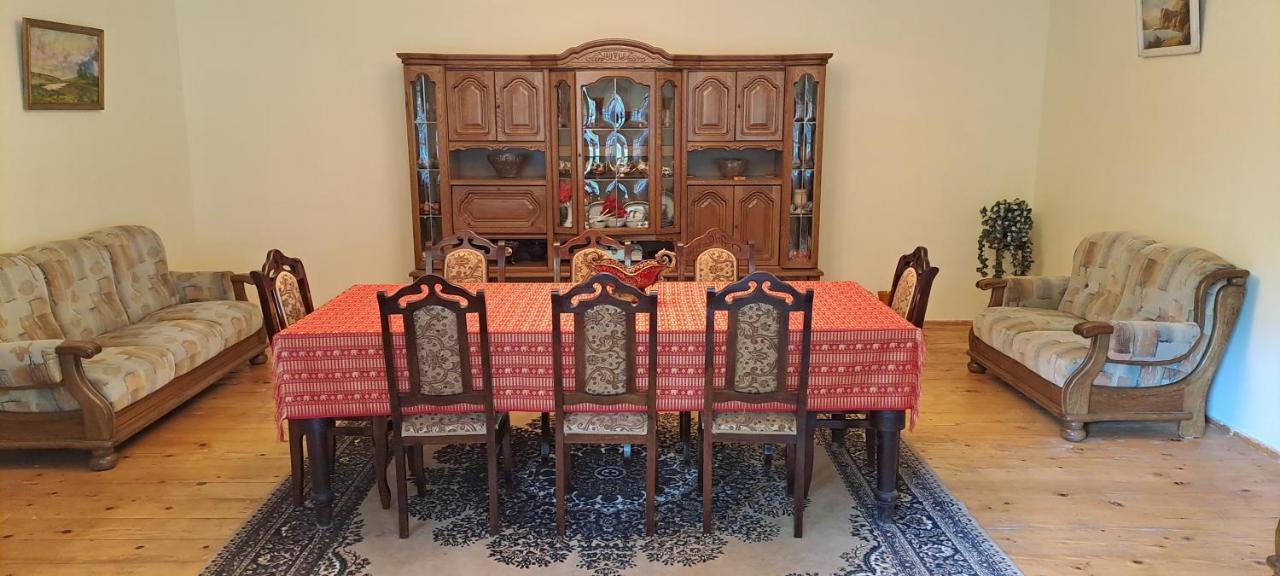 Guest House Lailashi Surmushi Εξωτερικό φωτογραφία